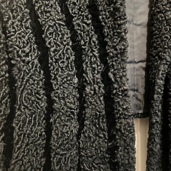 Vintage 1950s Persian Lamb Custom Built Stole - Picture 5 of 7